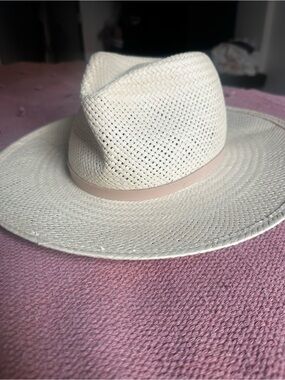 Janessa Leone Straw Hat Medium
